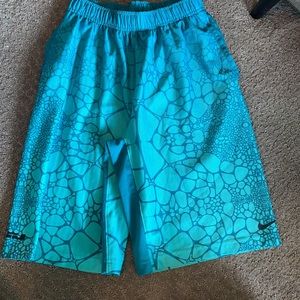 Nike Lebron James Basketball Shorts - YL